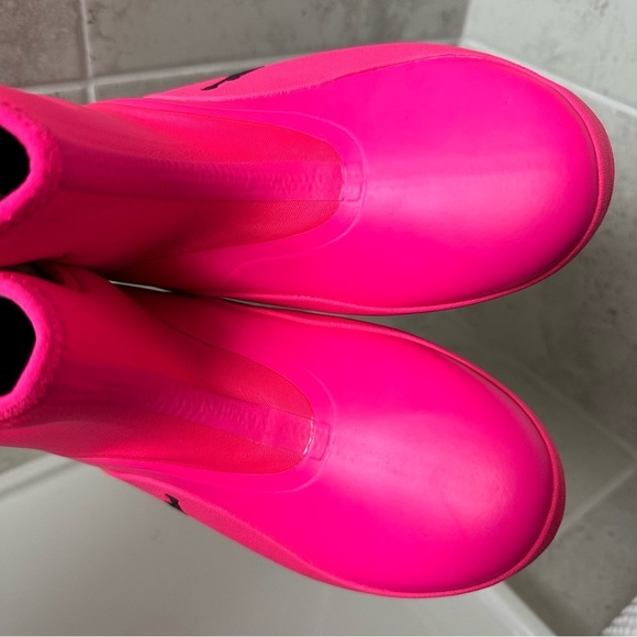 Jordan Pink Girls Boots Size 3 Youth - Picture 14 of 15